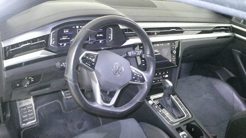 Volkswagen Arteon Shooting Brake 2.0 TDI R-Line — zdjęcie 11
