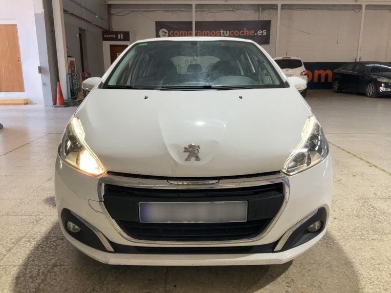 Peugeot 208 1.6 Blue-HDi Active — zdjęcie 9