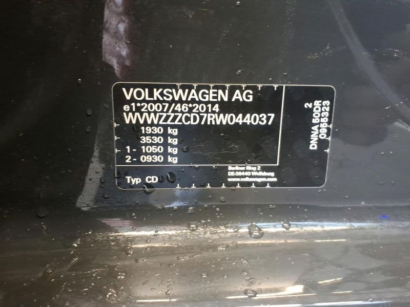 Volkswagen Golf VIII 2.0 TSI Style — zdjęcie 18