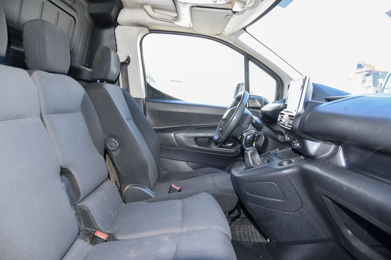 Peugeot Partner 1.5 Blue-HDi Premium L1 — zdjęcie 13