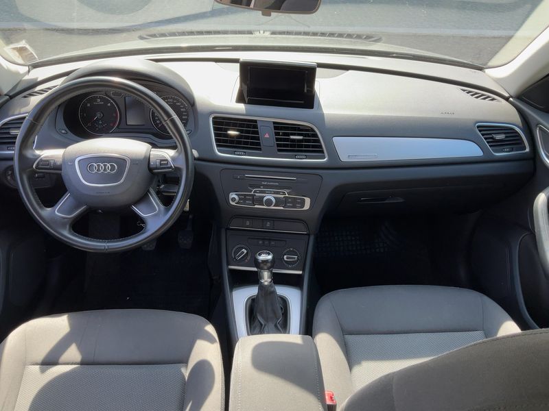 Audi Q3 2.0 TDI quattro — zdjęcie 12