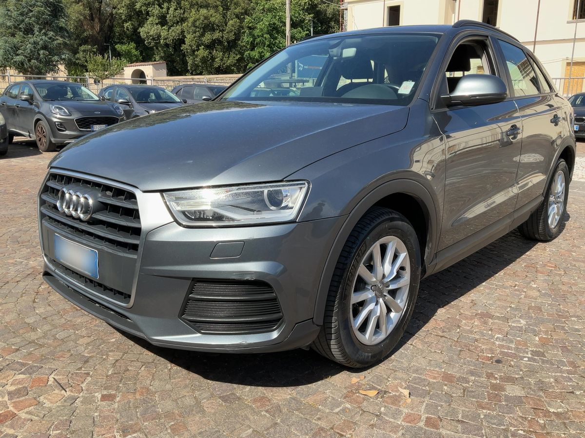 Audi Q3 2015