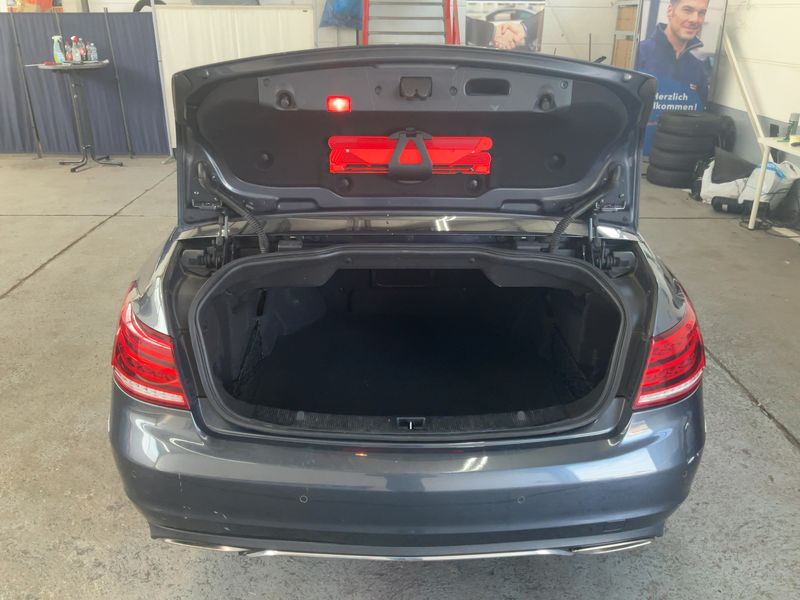 Mercedes-Benz E-Klasse E 220 CDI 2016 – снимка 16