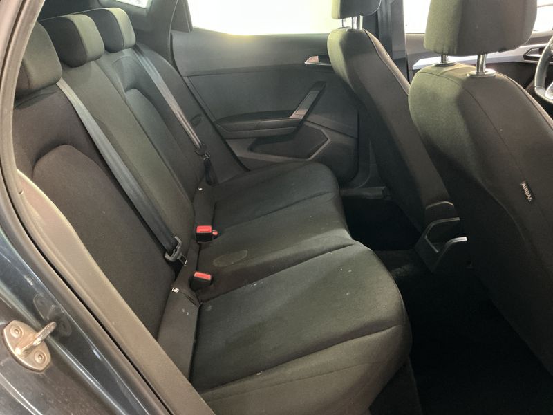 Seat Arona 1.0 TSI FR 2024 – снимка 14