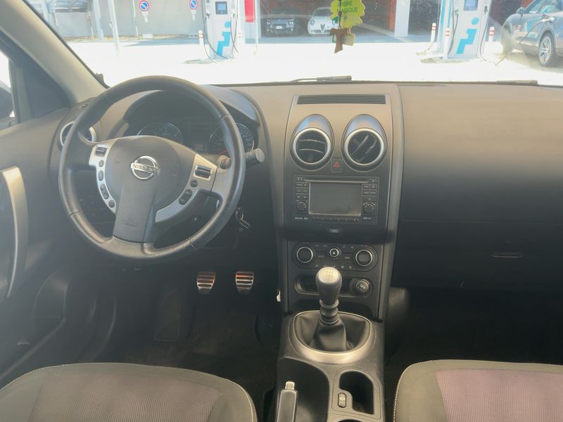 Nissan Qashqai+2 1.6 dCi Acenta 4x4 2012 – снимка 17