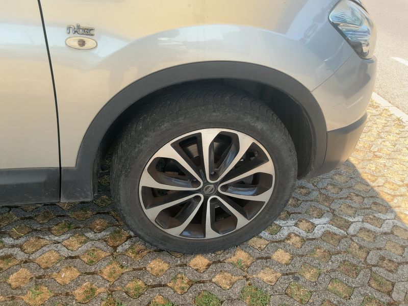 Nissan Qashqai+2 1.6 dCi Acenta 4x4 2012 – снимка 11