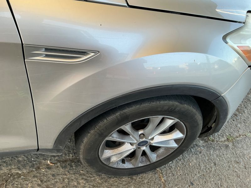 Ford Kuga 2.0 TDCi Trend 2011 – снимка 22