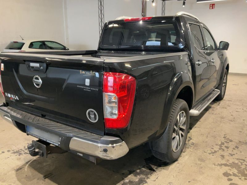Nissan Navara Pick-up 2.5 dCi Double Cab LE 4x4 — zdjęcie 6