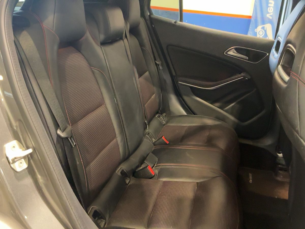 Mercedes-Benz GLA-Klasse 2016 — photo 20