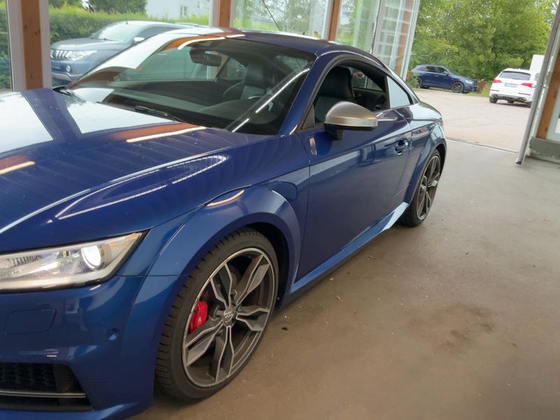 Audi TTS 2.0 TFSI quattro Coupe — zdjęcie 2