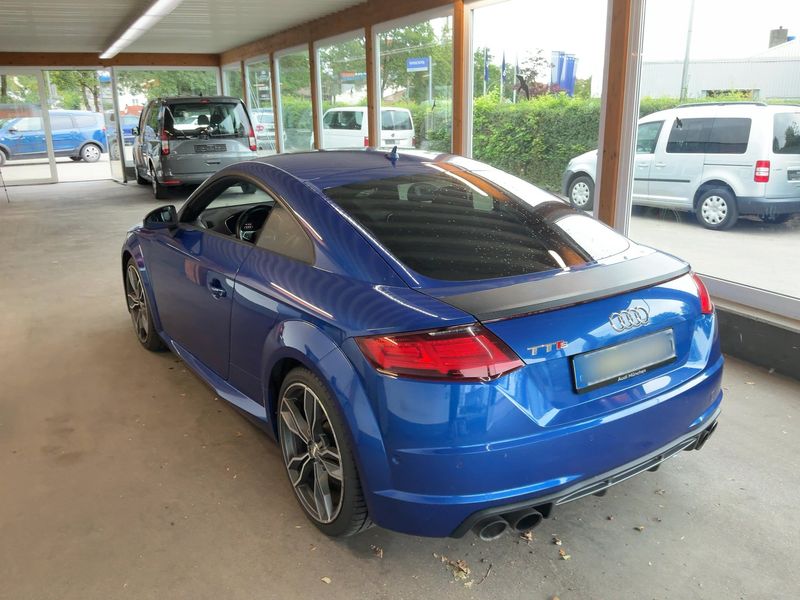 Audi TTS 2.0 TFSI quattro Coupe — zdjęcie 3