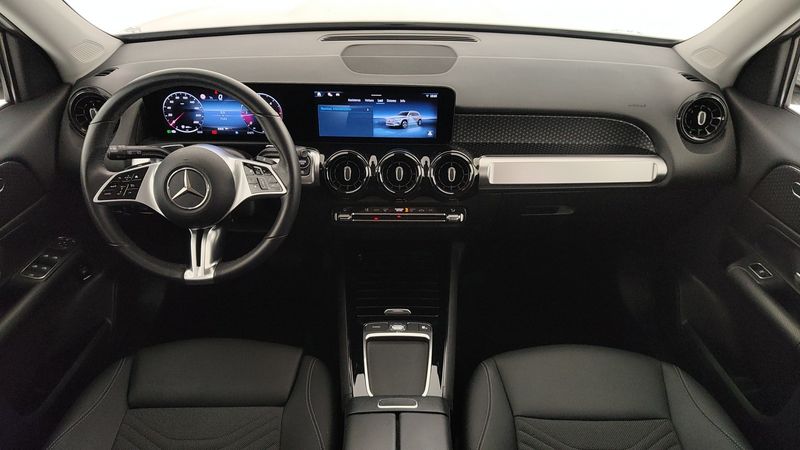 Mercedes-Benz GLB-Klasse GLB 180 d — zdjęcie 11