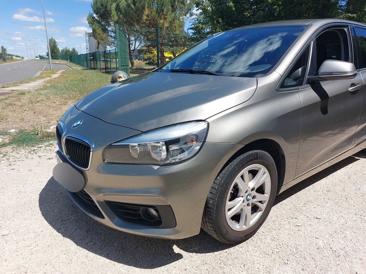 BMW 2er 216d Active Tourer Lounge