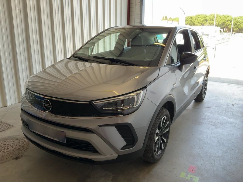 Opel Crossland X 1.2 Turbo Business Elegance