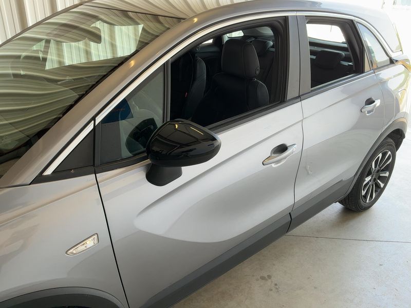 Opel Crossland X 1.2 Turbo Business Elegance — zdjęcie 4
