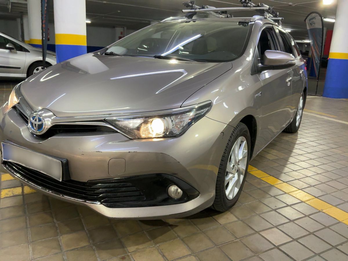 Toyota Auris 2016