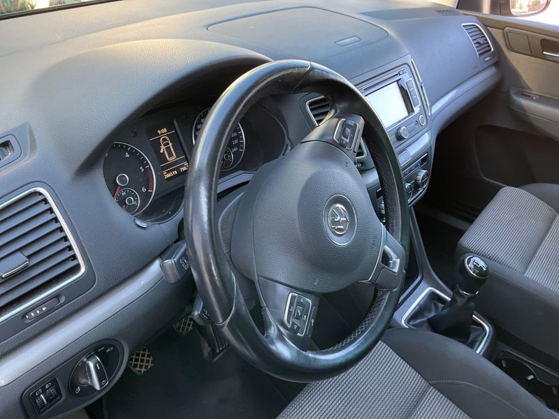 Volkswagen Sharan 2.0 TDI Comfortline BlueMotion Tech 2014 – снимка 33