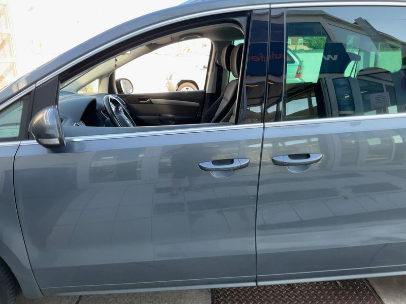 Volkswagen Sharan 2.0 TDI Comfortline BlueMotion Tech — zdjęcie 4