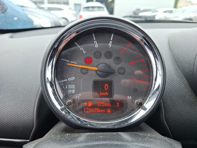 MINI Paceman Cooper SD — zdjęcie 12