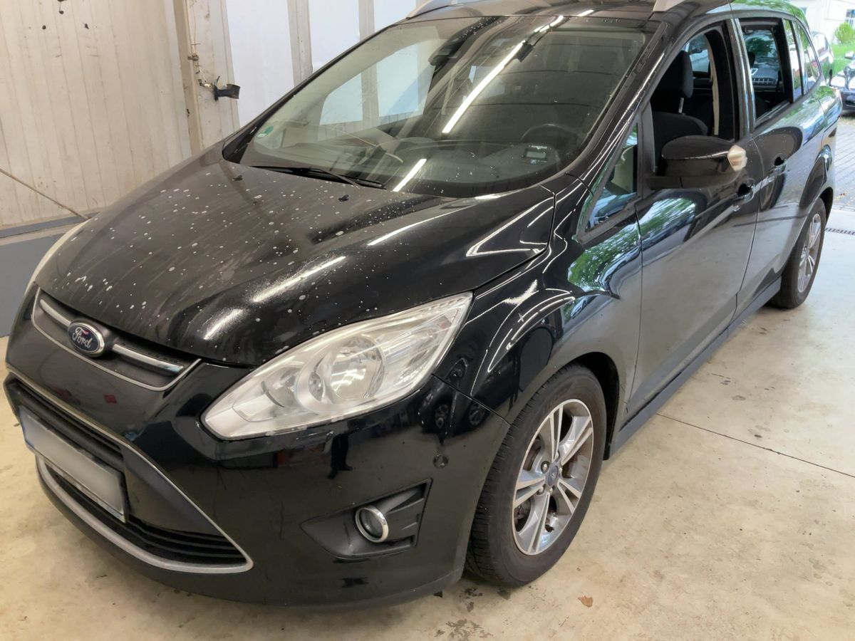 Ford Grand 2014