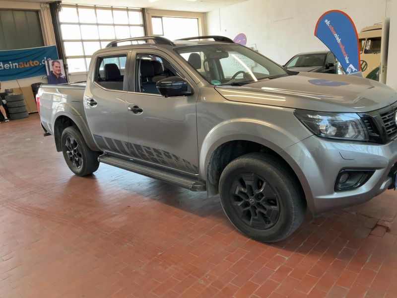 Nissan Navara NP-300 2.3 dCi N-Guard Double Cab 4x4 — zdjęcie 8