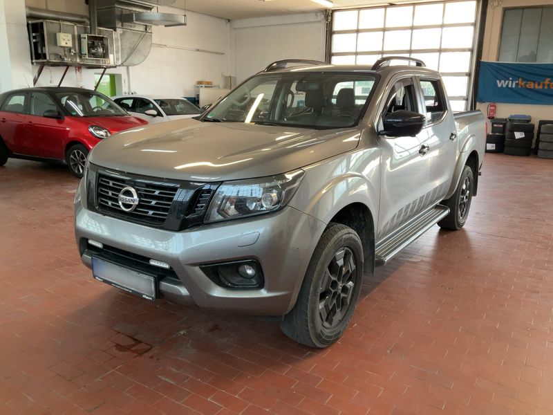 Nissan Navara NP-300 2.3 dCi N-Guard Double Cab 4x4
