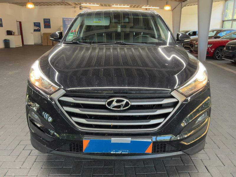 Hyundai Tucson 1.6 TGDI Premium 2WD — zdjęcie 9