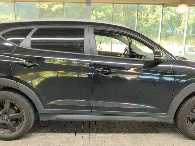 Hyundai Tucson 1.6 TGDI Premium 2WD — zdjęcie 7