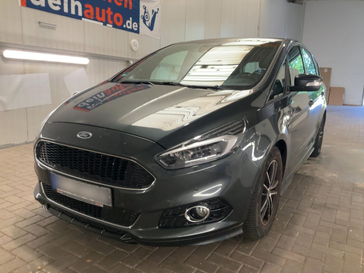 Ford S-Max 2019 — photo 1