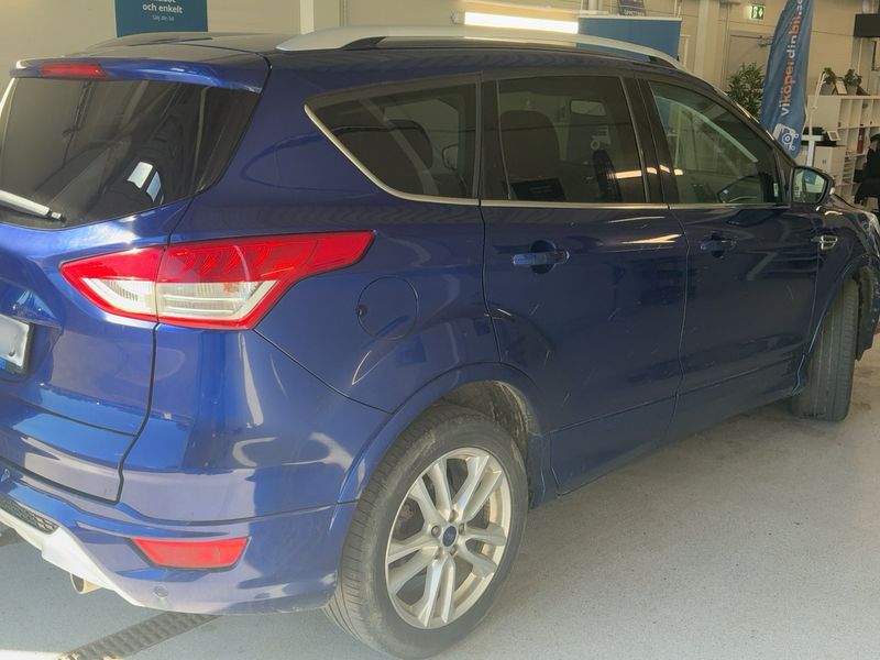 Ford Kuga 2.0 TDCi Individual — zdjęcie 6