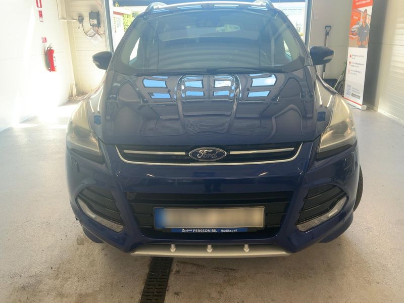 Ford Kuga 2.0 TDCi Individual — zdjęcie 9