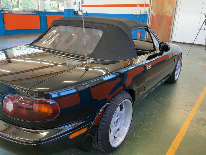 Mazda MX-5 1.8 Roadster — zdjęcie 6