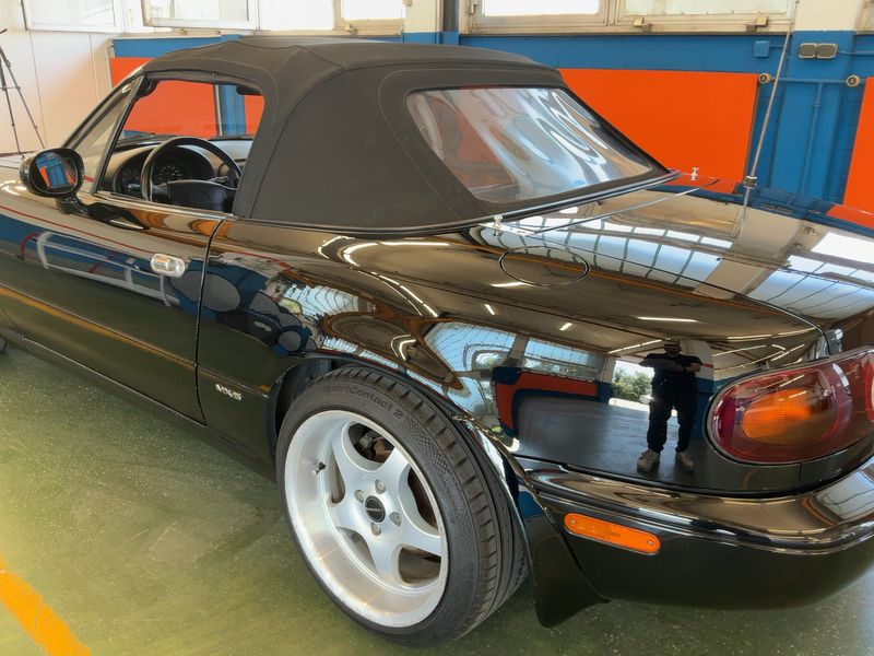Mazda MX-5 1.8 Roadster — zdjęcie 3