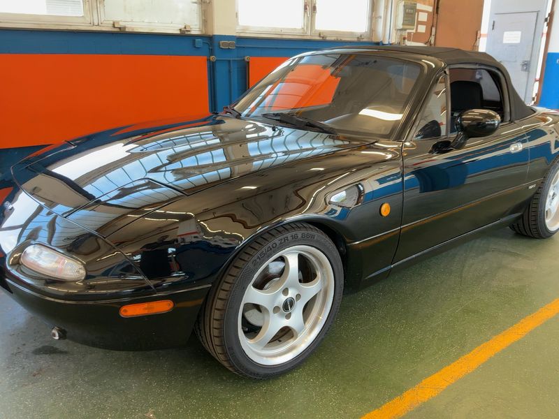 Mazda MX-5 1.8 Roadster — zdjęcie 2