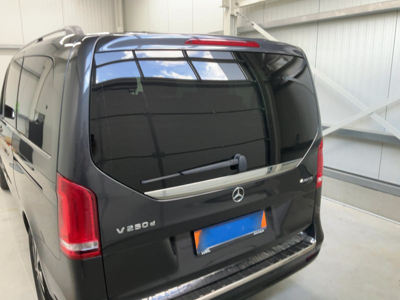 Mercedes-Benz V-Klasse V 250 d 4MATIC lang — zdjęcie 5