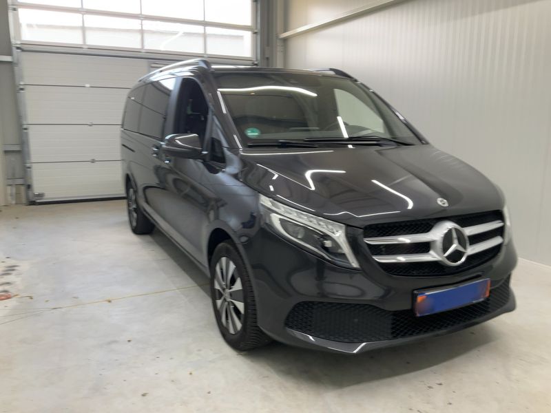 Mercedes-Benz V-Klasse V 250 d 4MATIC lang — zdjęcie 8