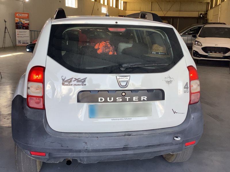 Dacia Duster 1.5 dCi Ambiance 4x4 2016 – снимка 7
