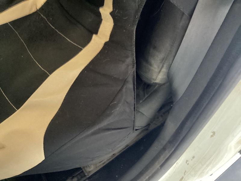 Dacia Duster 1.5 dCi Ambiance 4x4 2016 – снимка 24