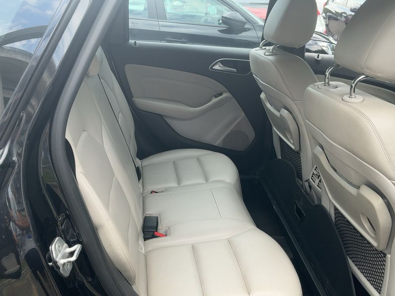 Mercedes-Benz B-Klasse B 180 CDI Premium — zdjęcie 14
