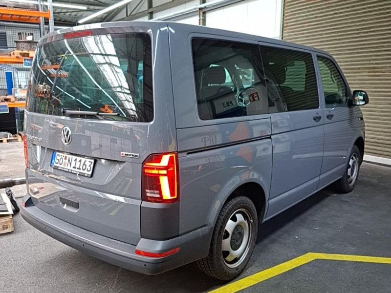 Volkswagen T6 Kombi 2.0 TDI 4Motion