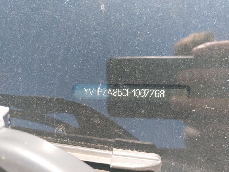 Volvo V90 Cross Country 2.0 D4 Pro AWD — zdjęcie 16