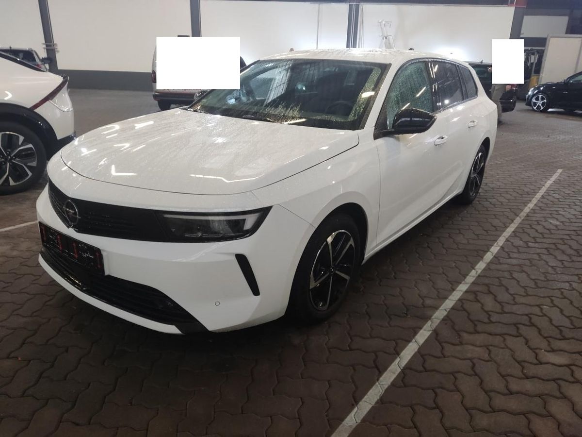 Opel Astra 2024
