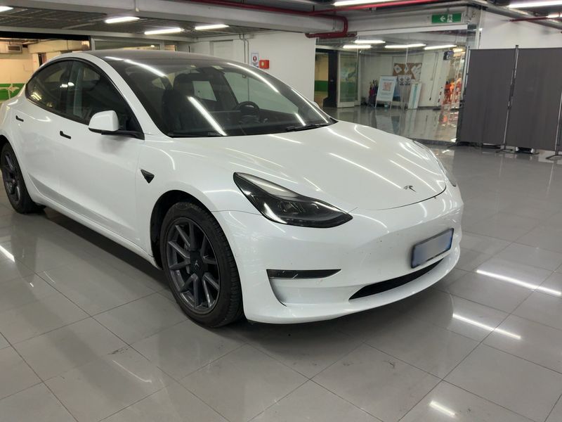 Tesla Model 3 Long Range Dual AWD AWD — zdjęcie 8