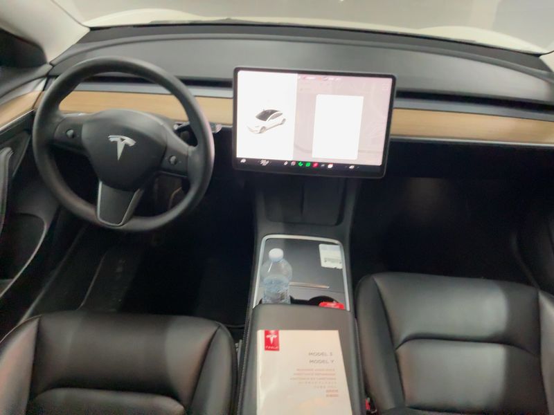 Tesla Model 3 Long Range Dual AWD AWD — zdjęcie 12