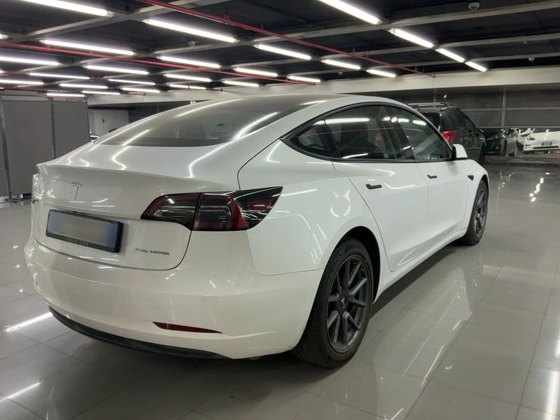 Tesla Model 3 Long Range Dual AWD AWD — zdjęcie 6