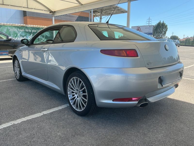 Alfa Romeo Alfa GT 1.9 JTD M-Jet Selective — zdjęcie 3