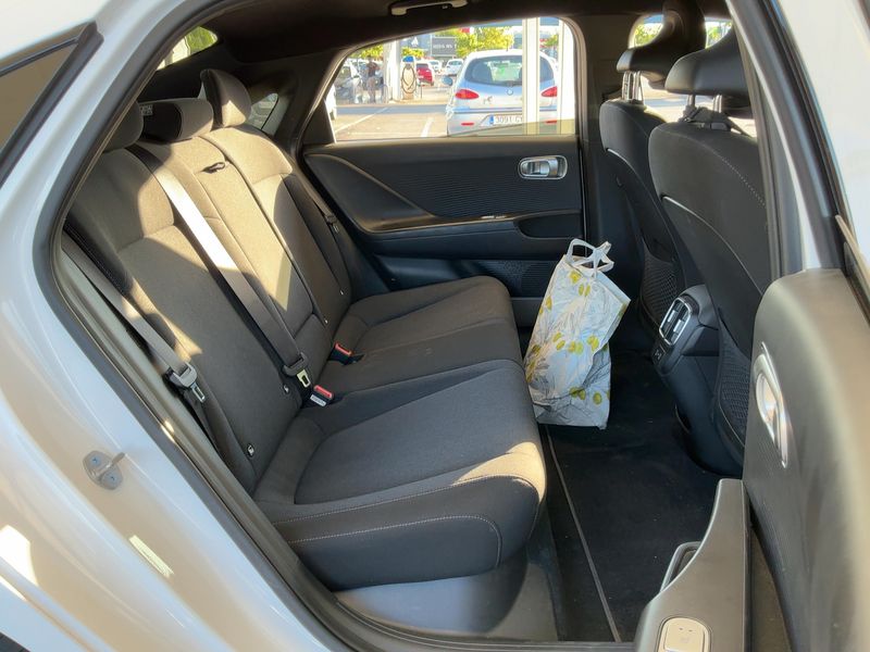 Hyundai IONIQ 6 electric drive 168 kW Techniq 2023 – снимка 19