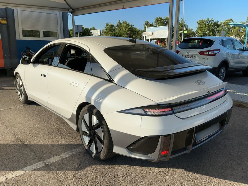 Hyundai IONIQ 6 electric drive 168 kW Techniq 2023 – снимка 6