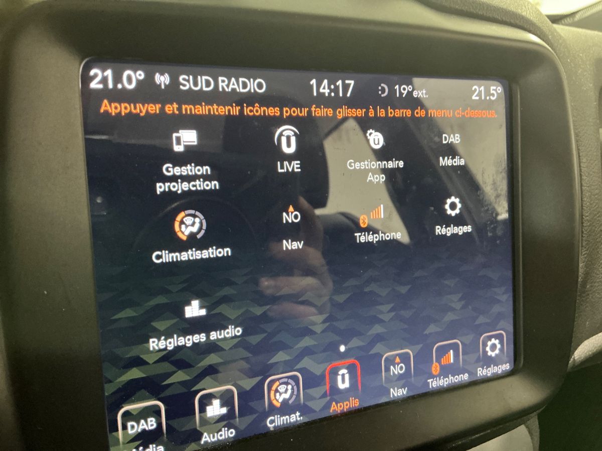 Jeep Renegade 2018 — photo 39