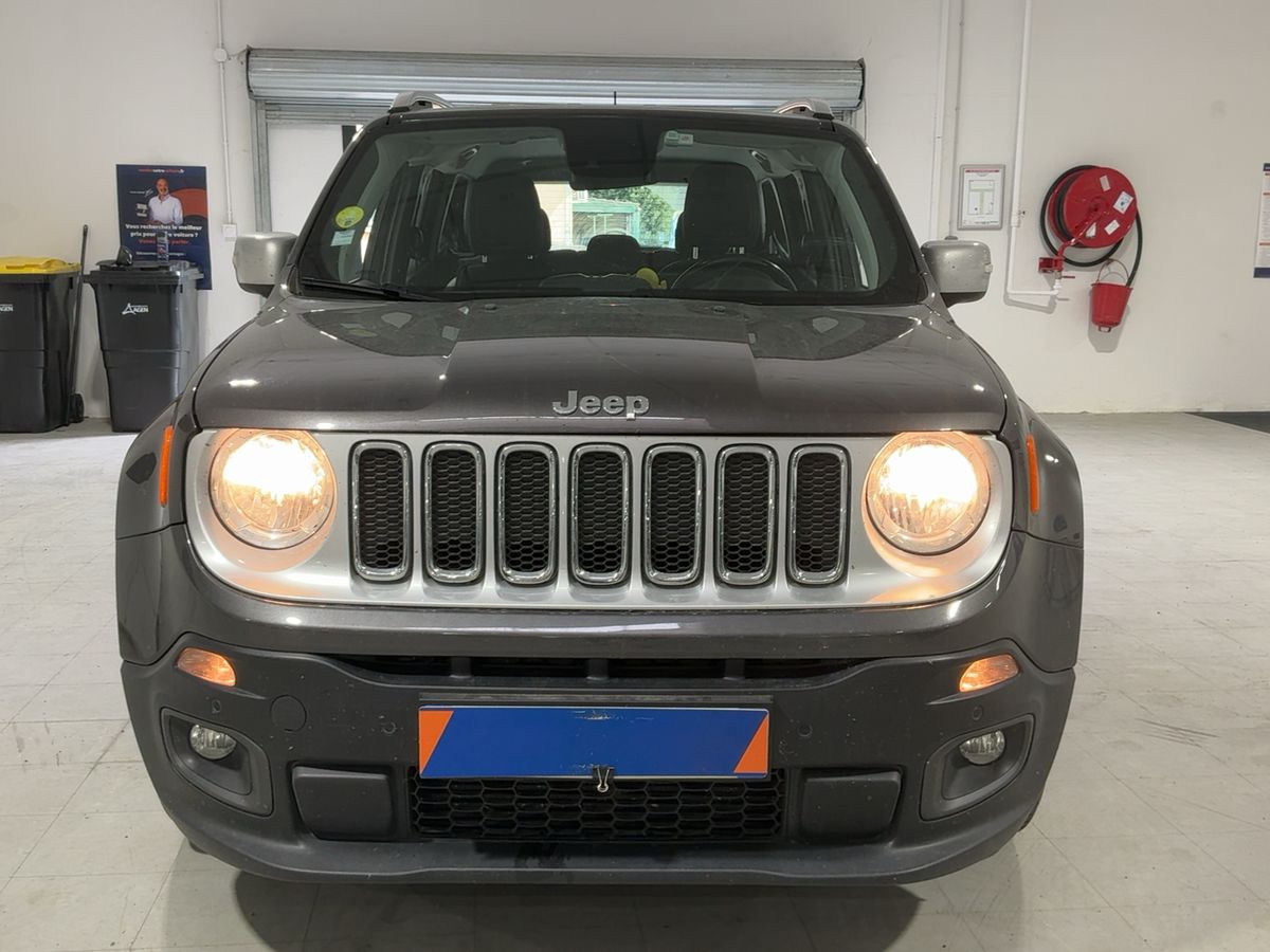 Jeep Renegade 2018 — photo 15